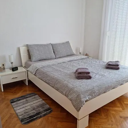 Zara Beauty * Kožino