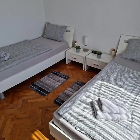 Zara Beauty Apartamento Kožino