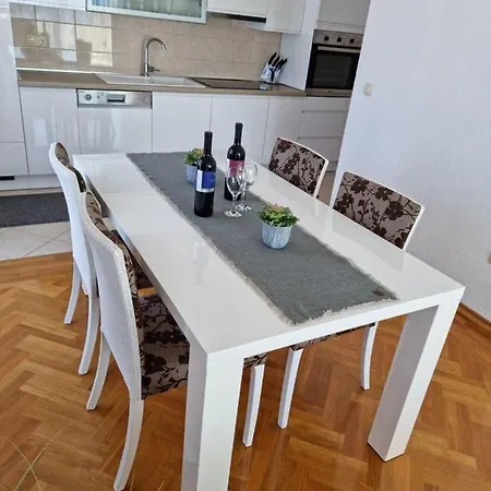 Apartment Zara Beauty