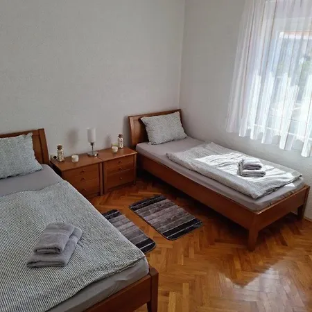 Zara Beauty Apartment *