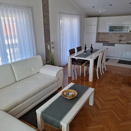 Zara Beauty Apartment *