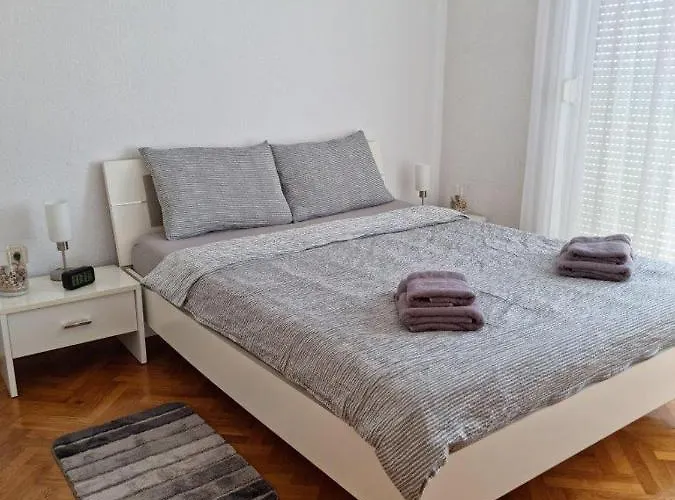 Zara Beauty * Kožino